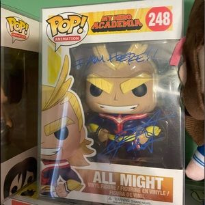 All Might Signed pop!